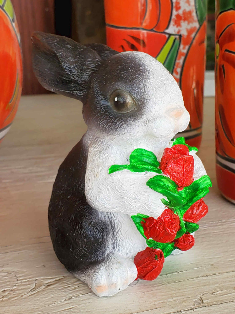 Bunny rabbit with roses!